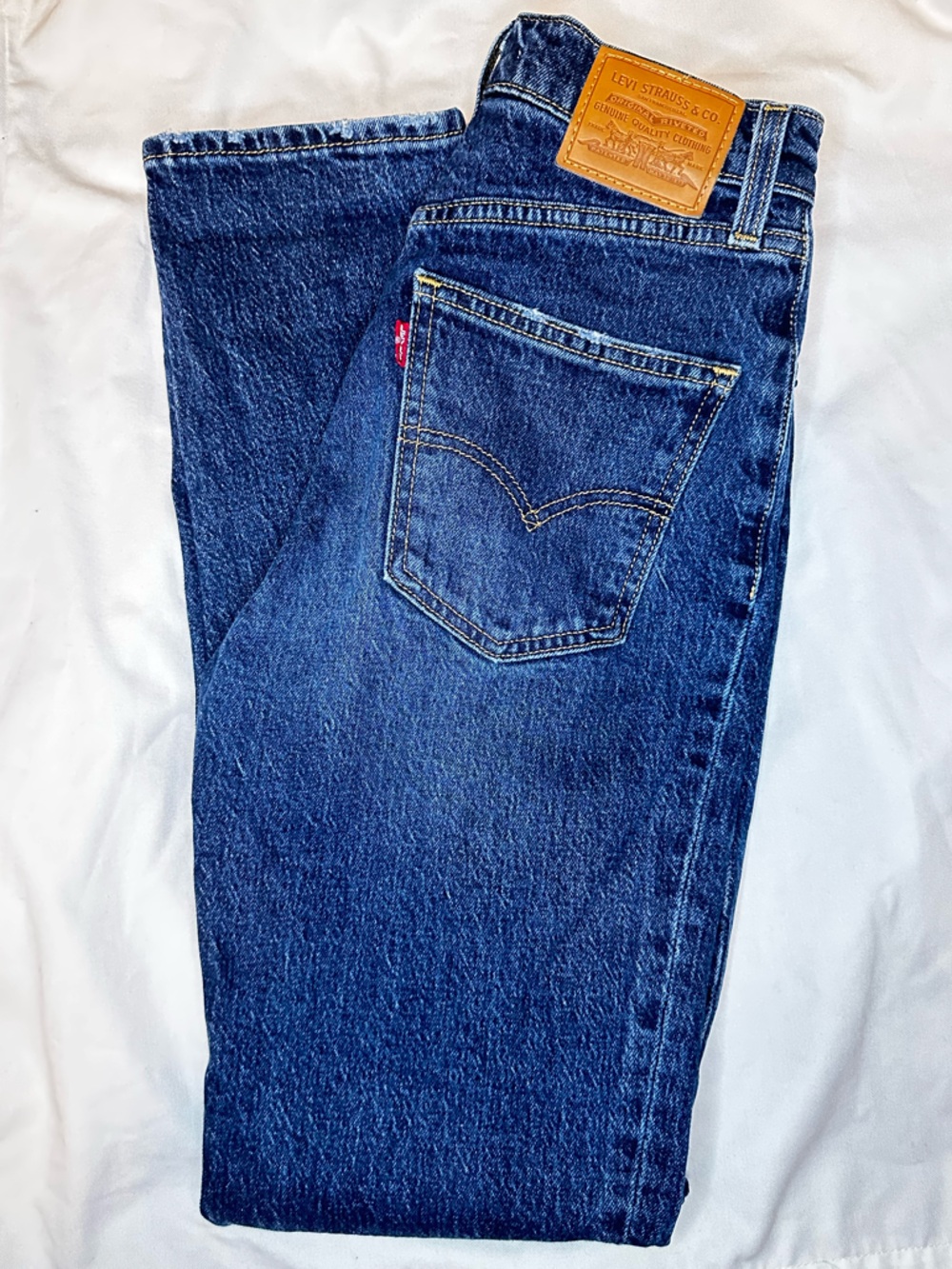 Levi’s 70s High Slim Straight Jeans Women’s 24x31 Medium Wash Vintage Style